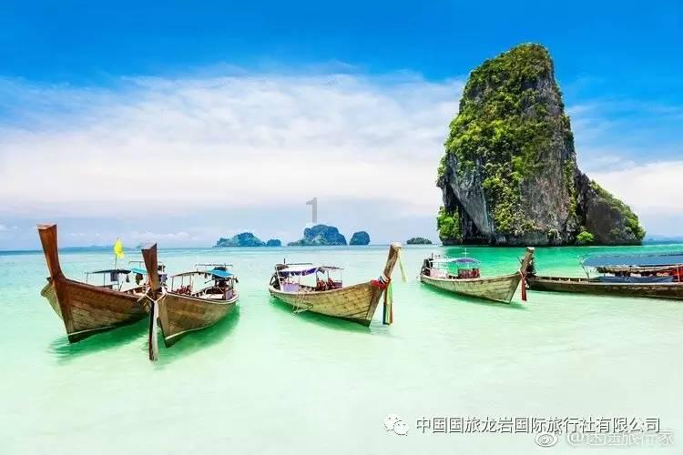 夏季纽扣裙