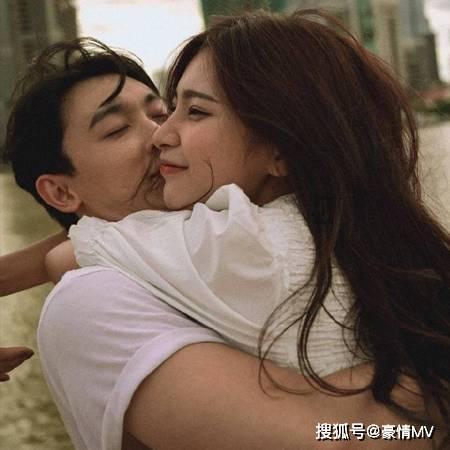 可爱的小孔雀救援
