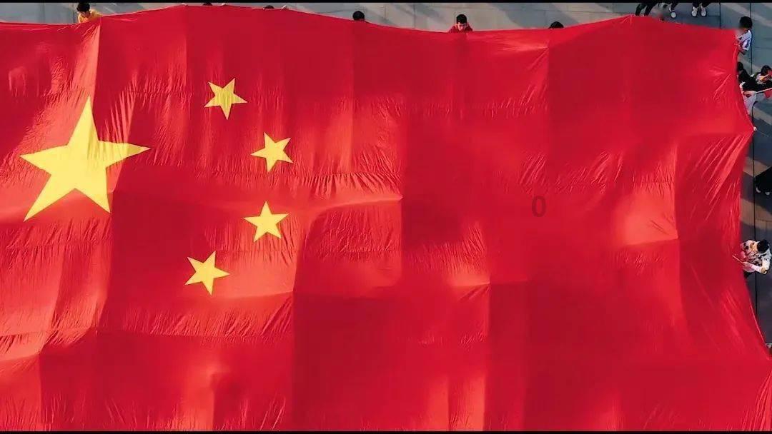 夜晚莫名难过游戏画面